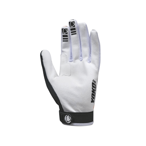 TRE-GLOVE-INSIDE-900x900-kopia-2.png TRE-GLOVE-INSIDE-900x900-kopia-2.png